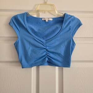 Nectar Clothing Blue Ribbed Cap Sleeve Ruched Crop Top size M